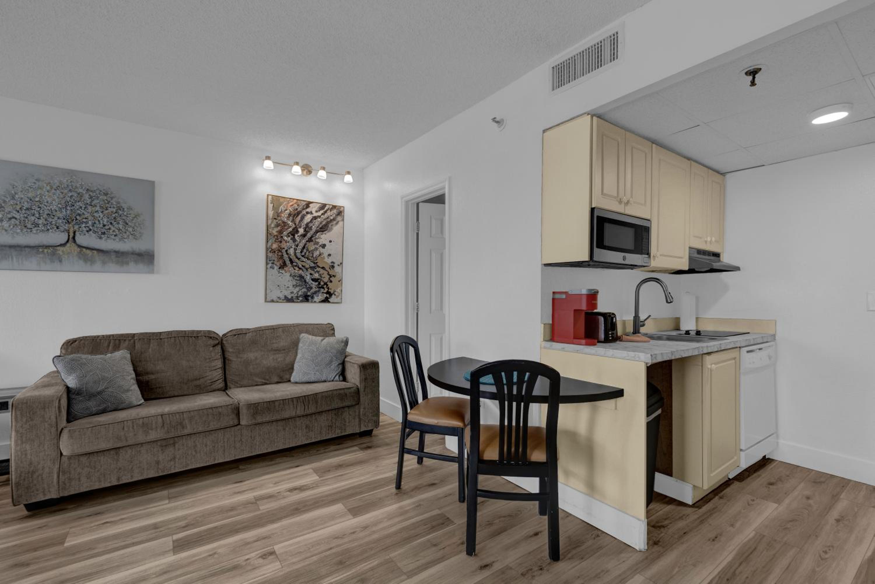 Cozy Condo on International Dr. Near Universal Studios