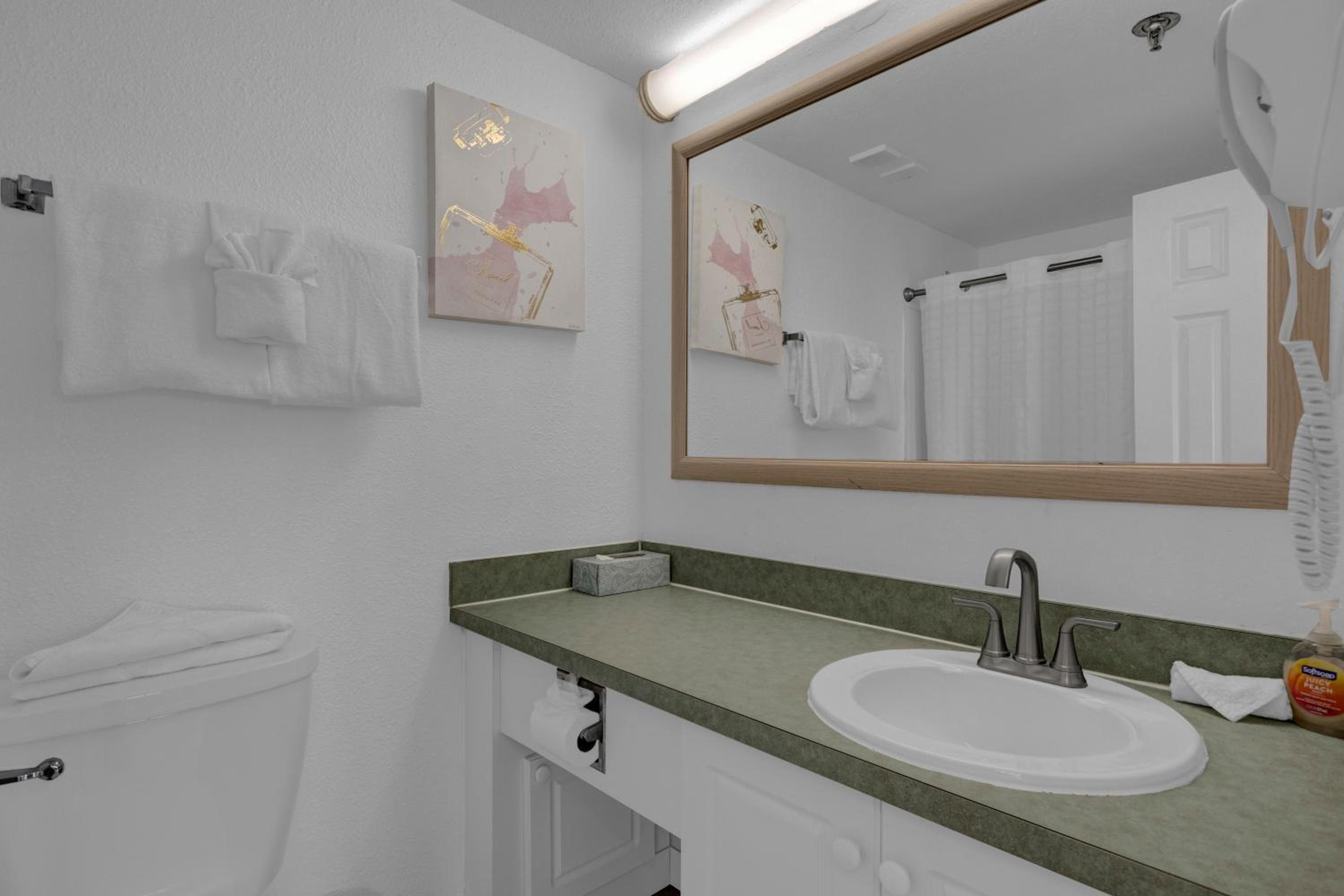 Cozy Condo on International Dr. Near Universal Studios