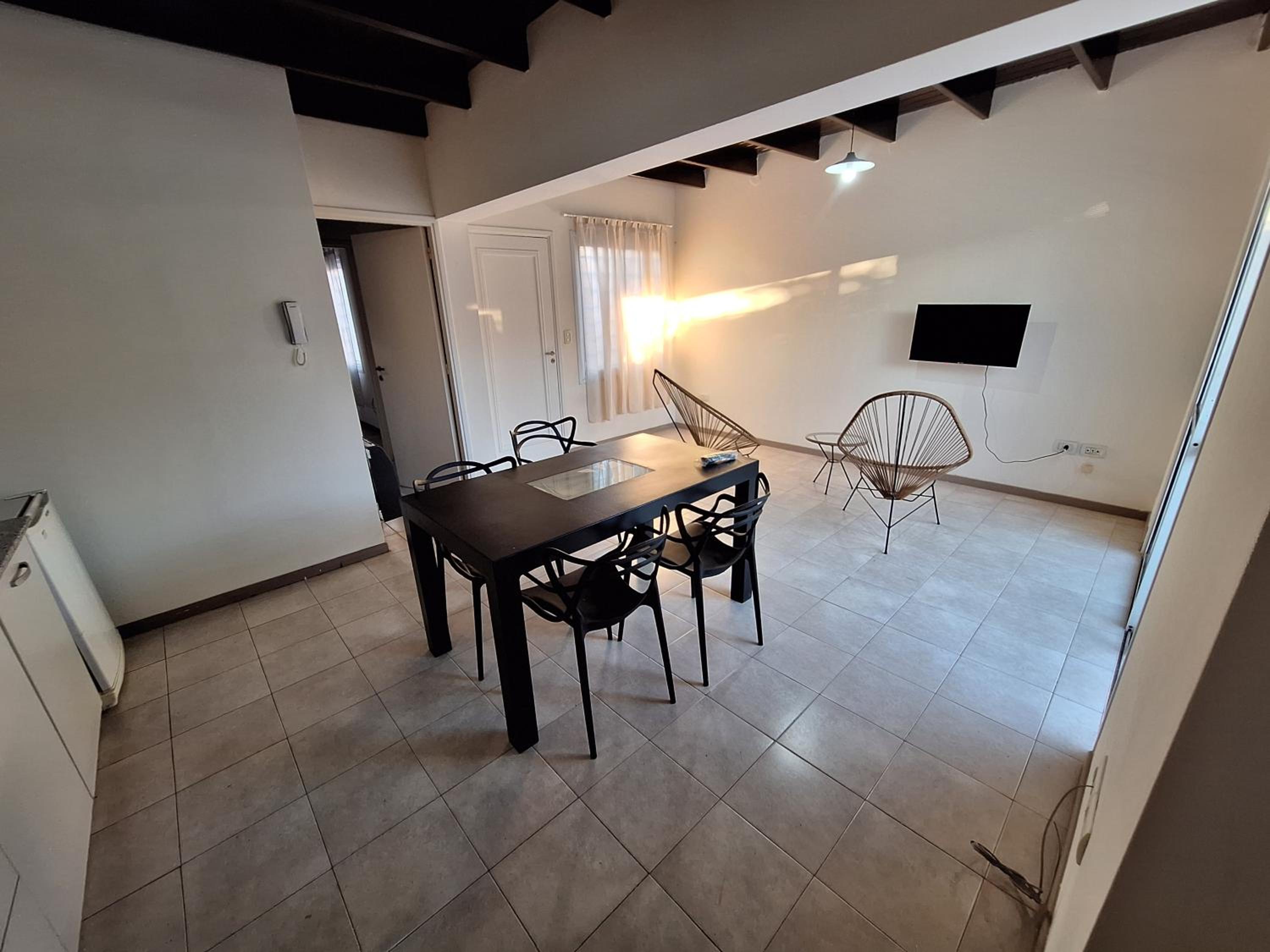 Departamento O'Higgins en Godoy Cruz completo