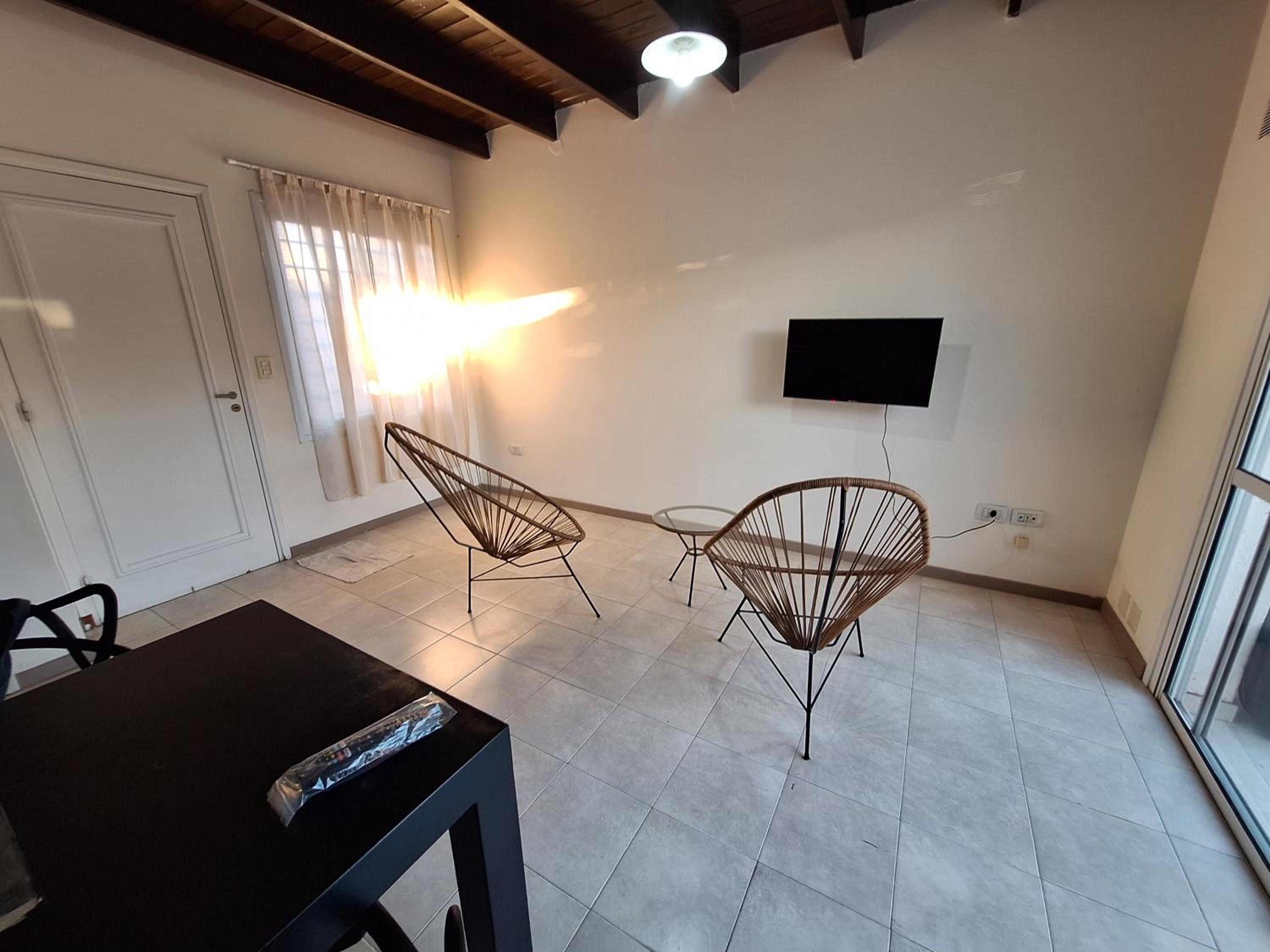 Departamento O'Higgins en Godoy Cruz completo