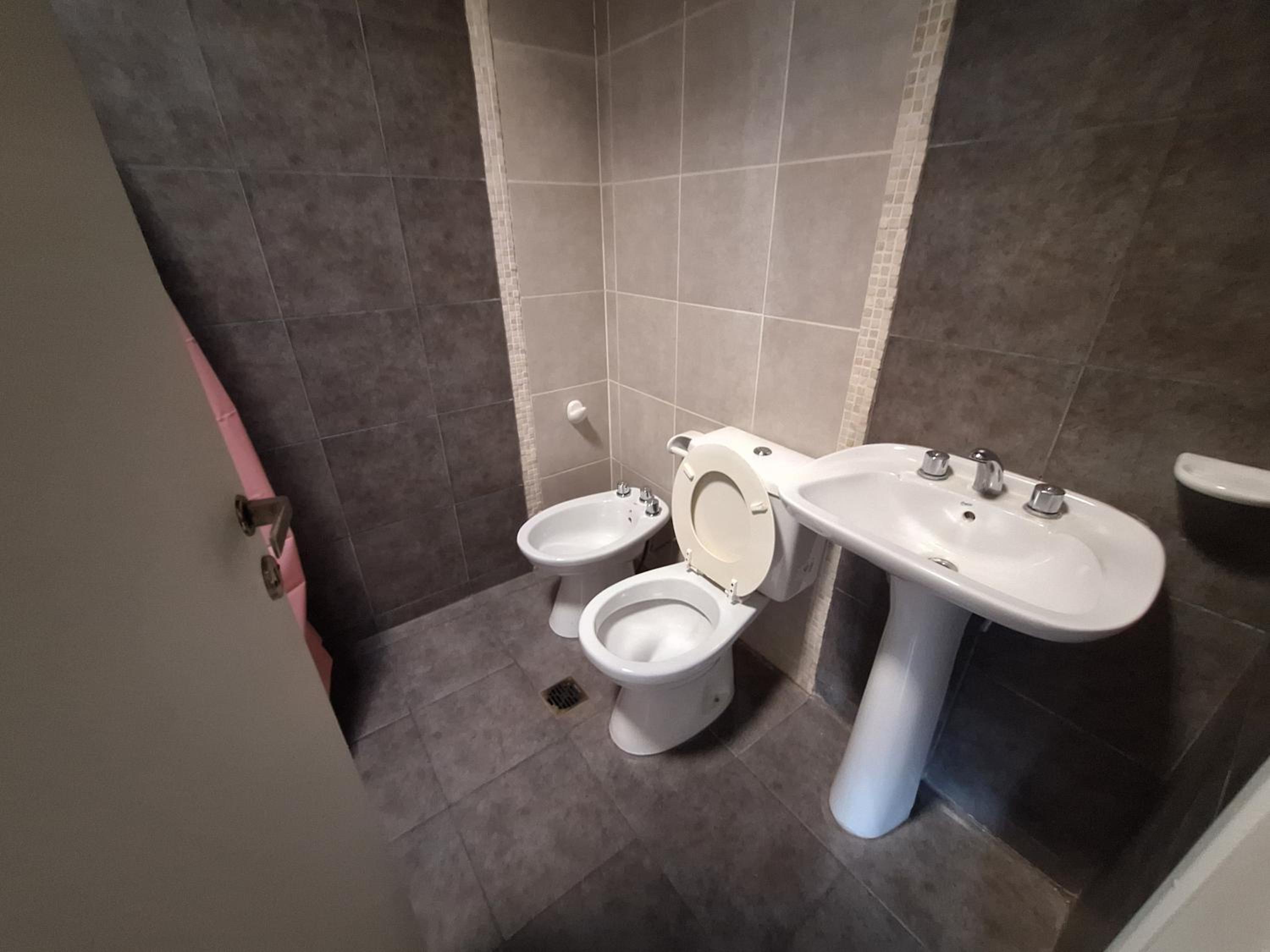 Departamento O'Higgins en Godoy Cruz completo