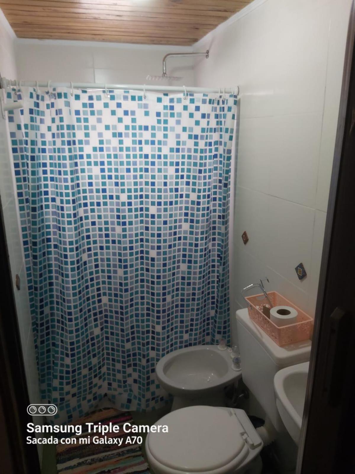 Mar del Plata- Playa Chapadmalal- Finca Viento Norte UNA CABAÑA HASTA 5 HUESPEDES Y UN DORMI CON BAÑO PRIVADO ATRAS HASTA 2 HUESPEDES