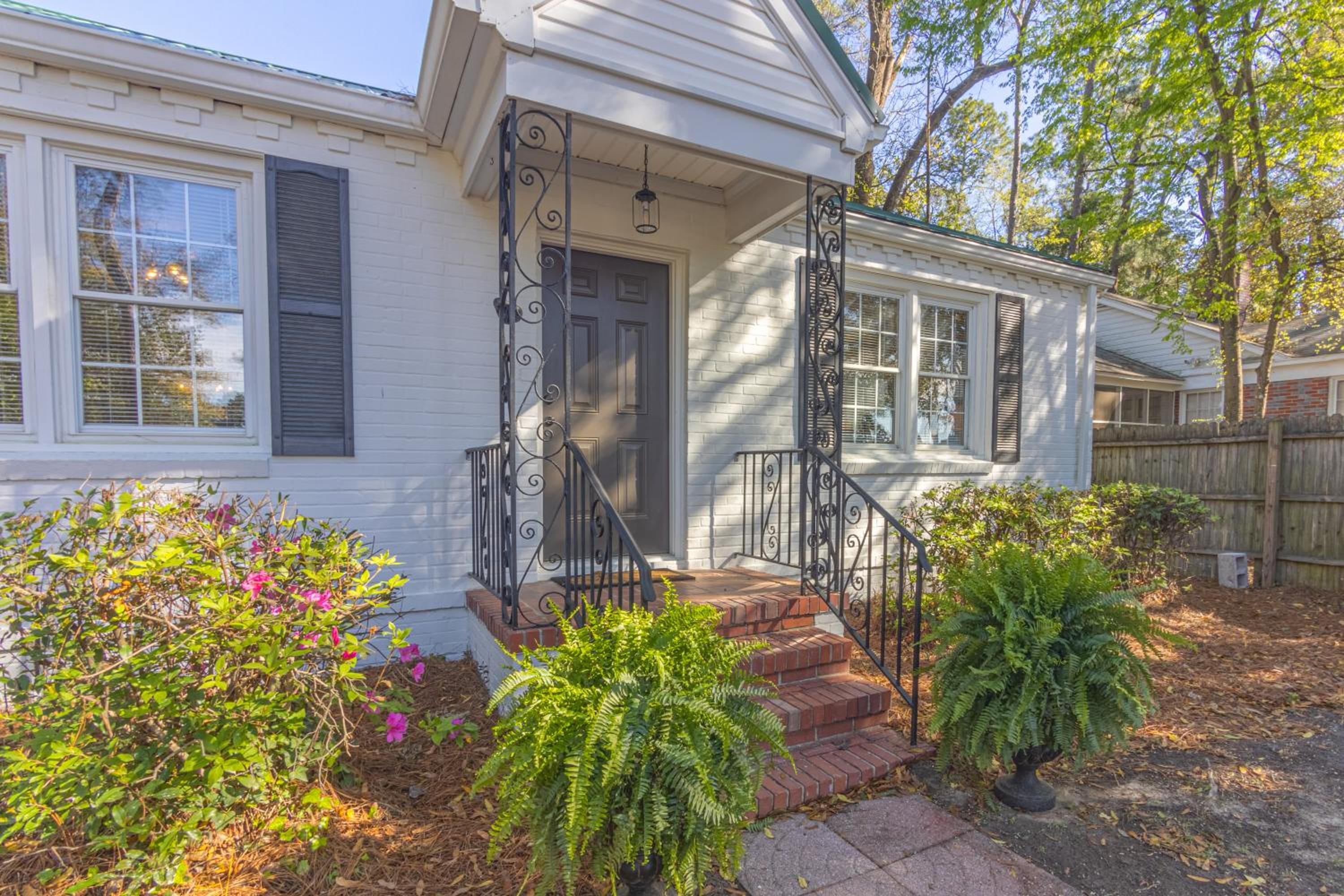 Forest Hills Cottage