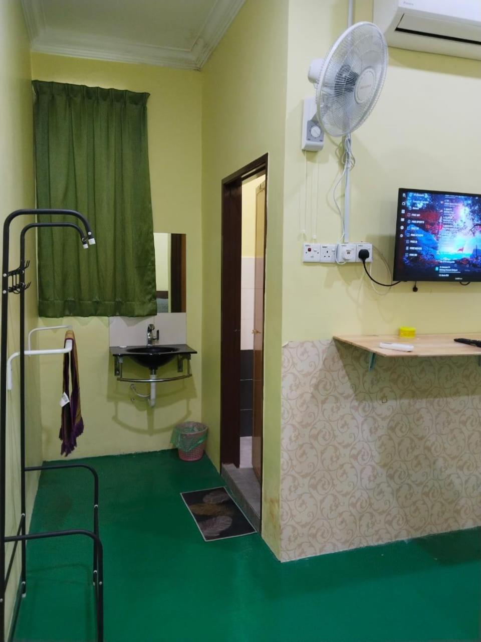 Fadlim Homestay