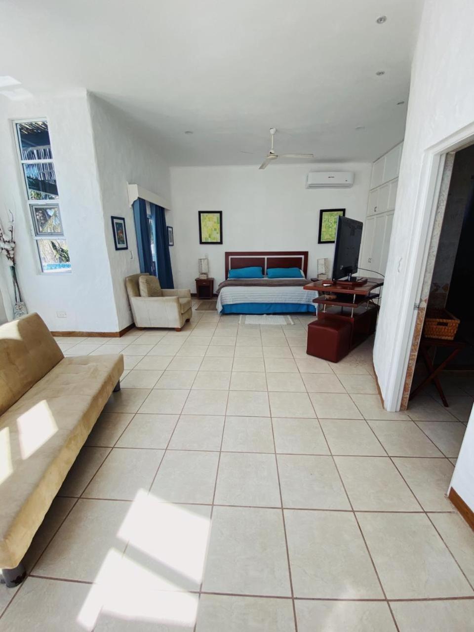 Casa Vika view 2