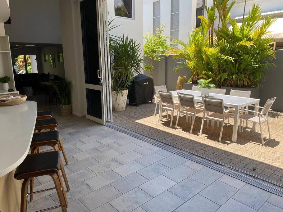 Driftaway on Garrick Street - Port Douglas