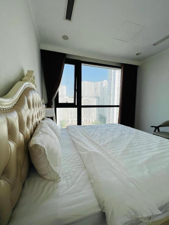Vinhomes Royal City - by Bay Luxury