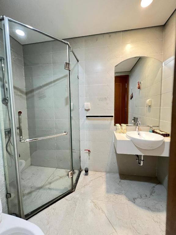 Vinhomes Royal City - by Bay Luxury
