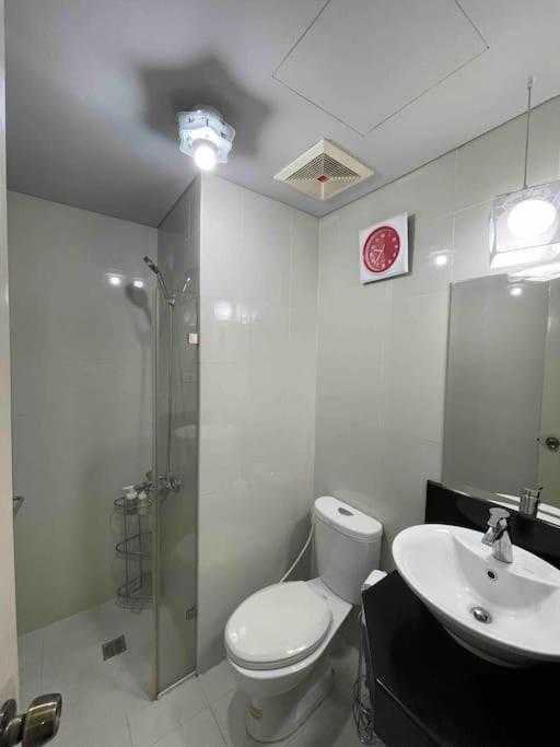 Your Home @ One Palm Tree Villas near NAIA T3 view 3