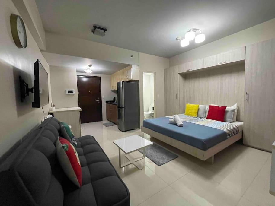 Your Home @ One Palm Tree Villas near NAIA T3 view 5