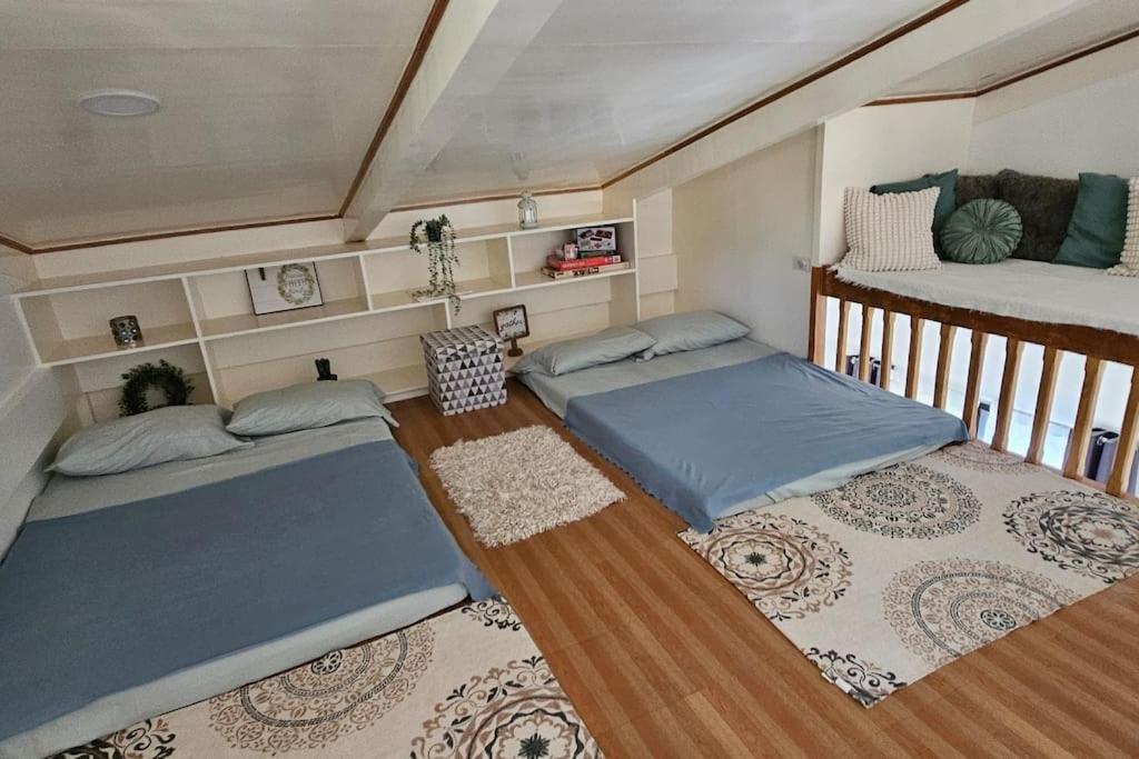 Tiny beach house, Private vacation home view 3