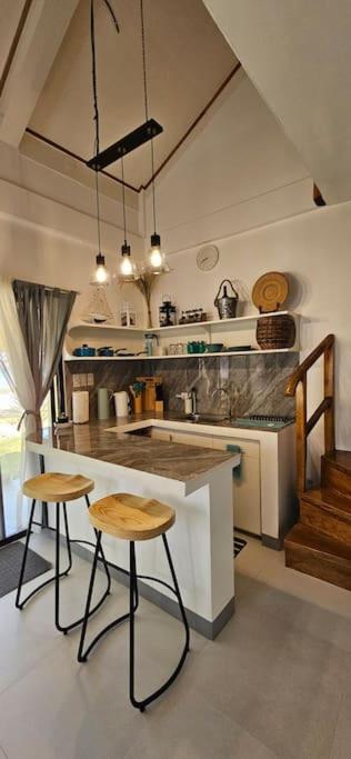 Tiny beach house, Private vacation home view 5