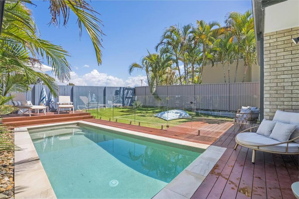 Burleigh Getaway