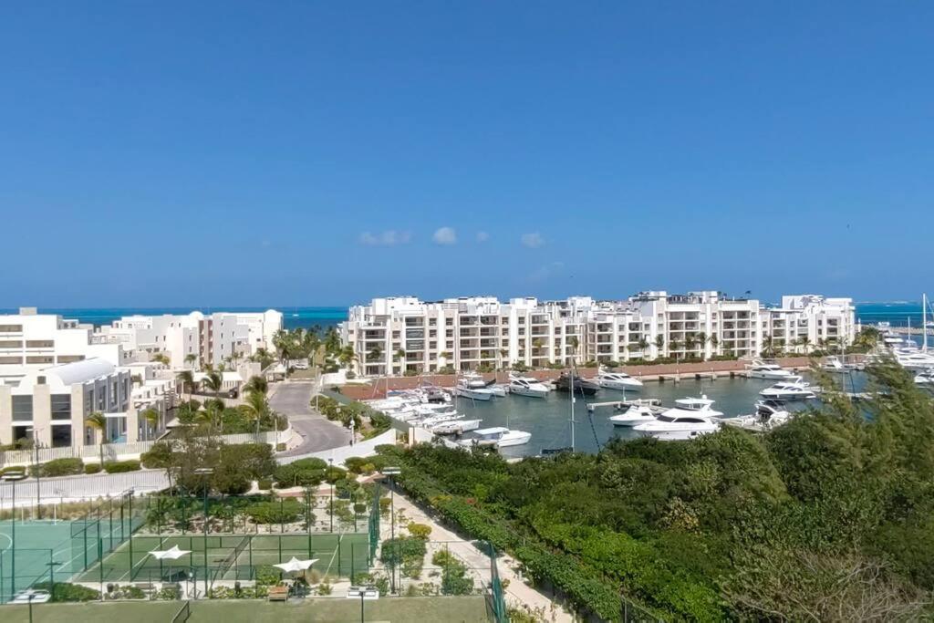 La Amada Residences, Luxury Penthouse.