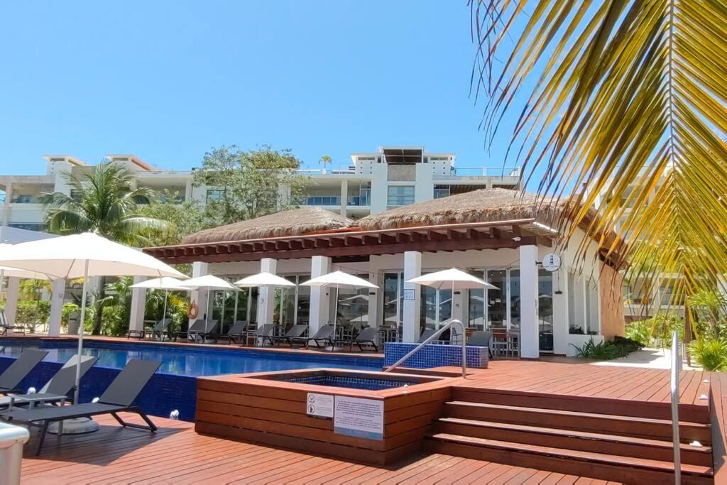 La Amada Residences, Luxury Penthouse.
