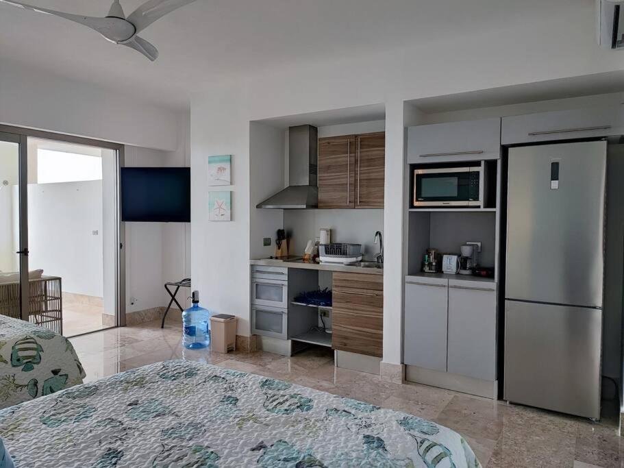 La Amada Residences, Luxury Penthouse.