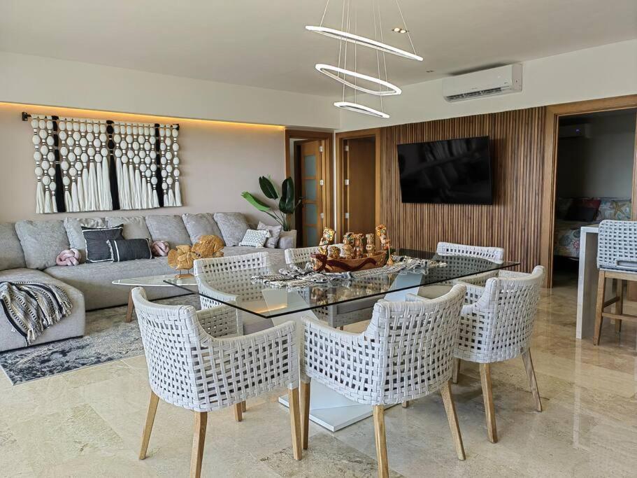 La Amada Residences, Luxury Penthouse.