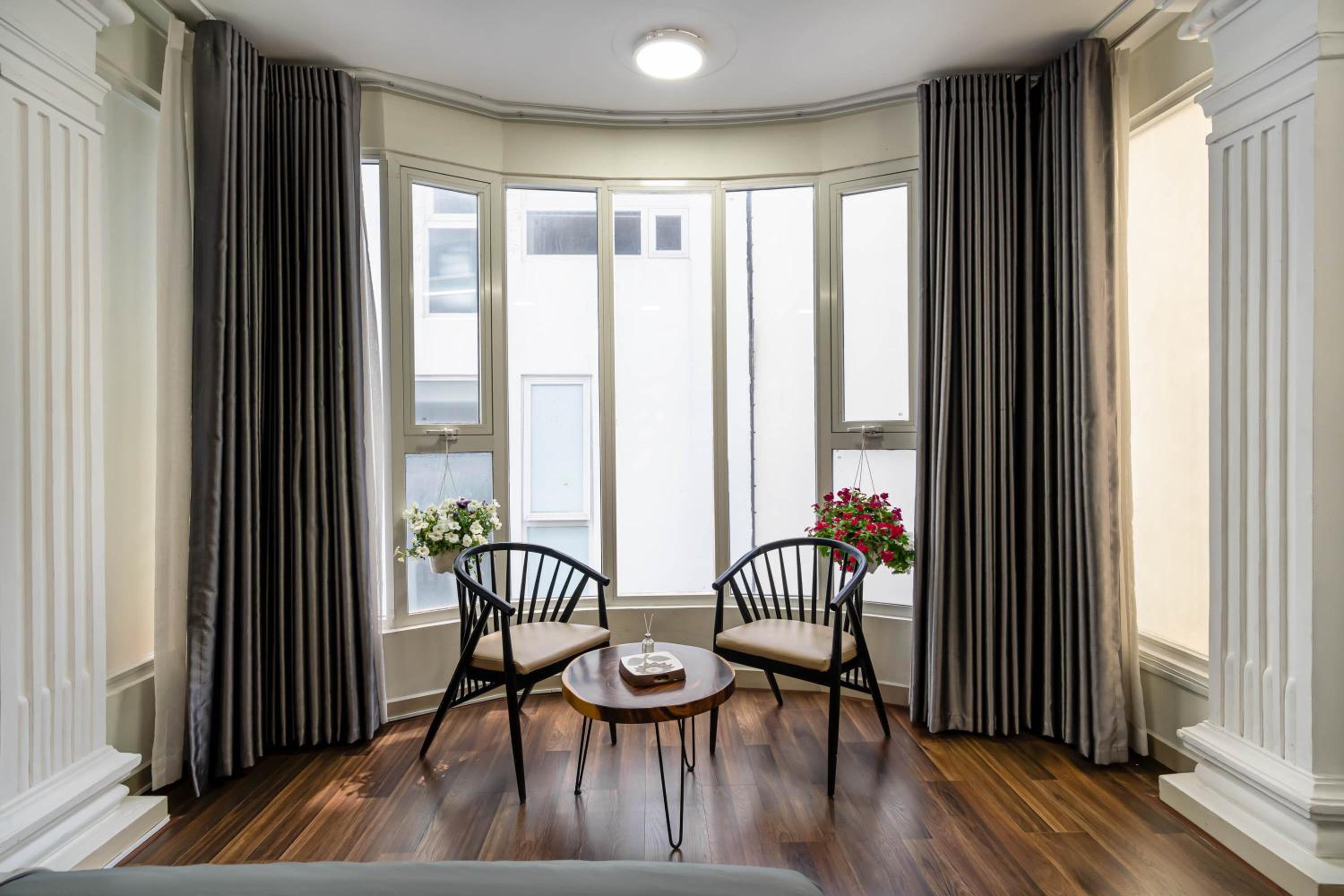 HOLO LE THANH TON SAIGON Serviced HomeStay