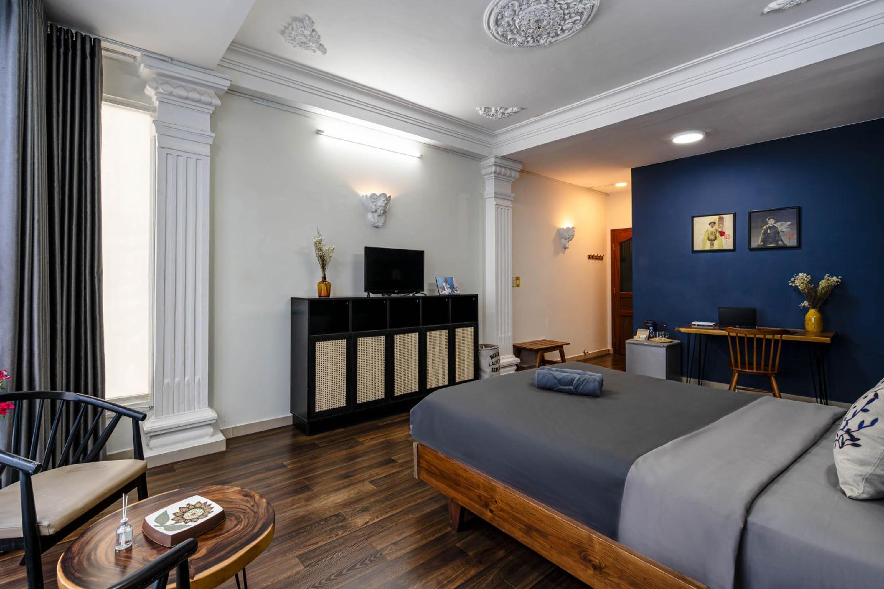 HOLO LE THANH TON SAIGON Serviced HomeStay