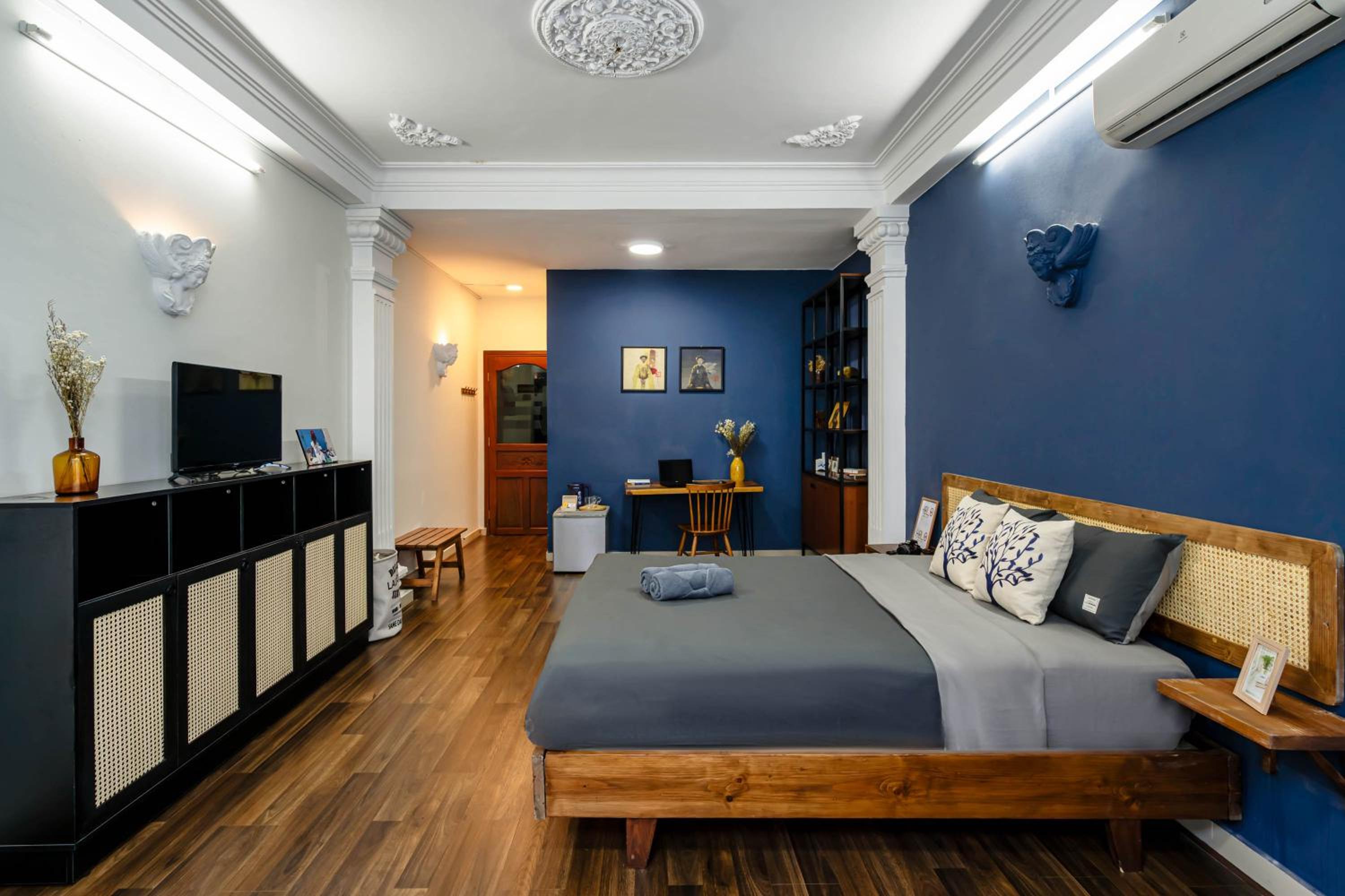 HOLO LE THANH TON SAIGON Serviced HomeStay