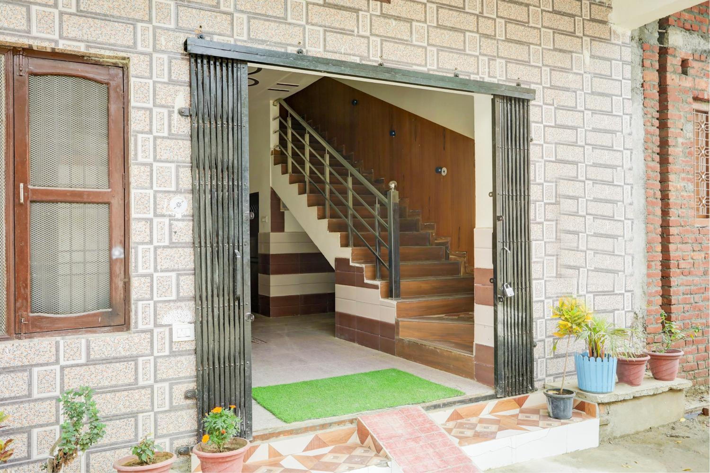 Hotel O SHARMA GUEST HOUSE