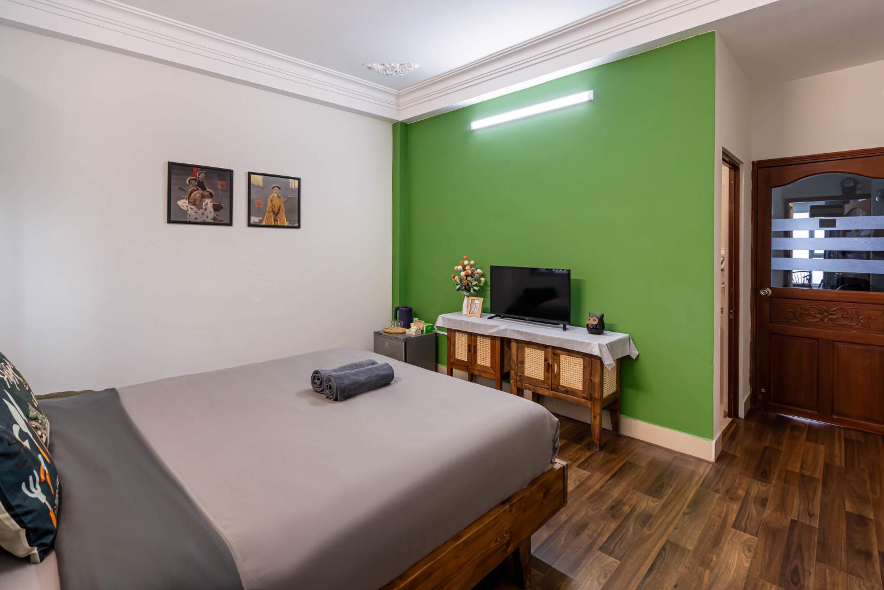 HOLO LE THANH TON SAIGON Serviced HomeStay