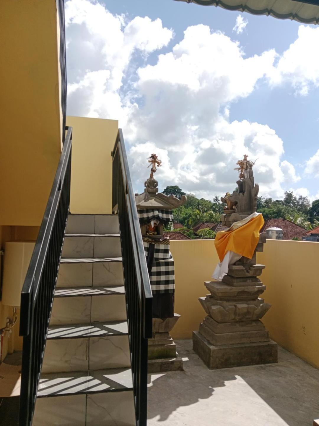 INJIHAR HOUSE