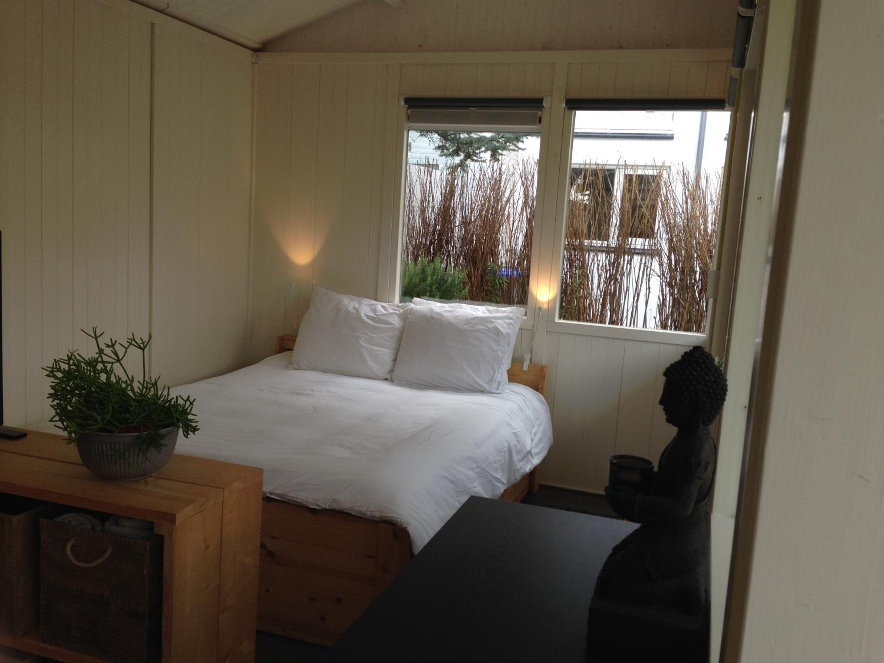 Tiny House Madame Jeanette nabij centrum en zee view 2