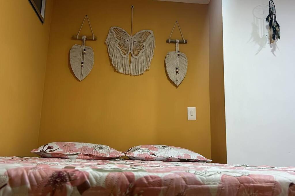 Lindo apartamento con patio privado.