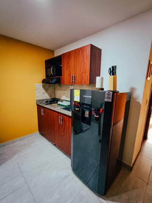 Lindo apartamento con patio privado.