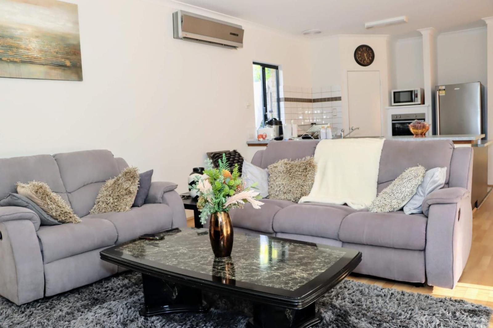 Bj comfy home