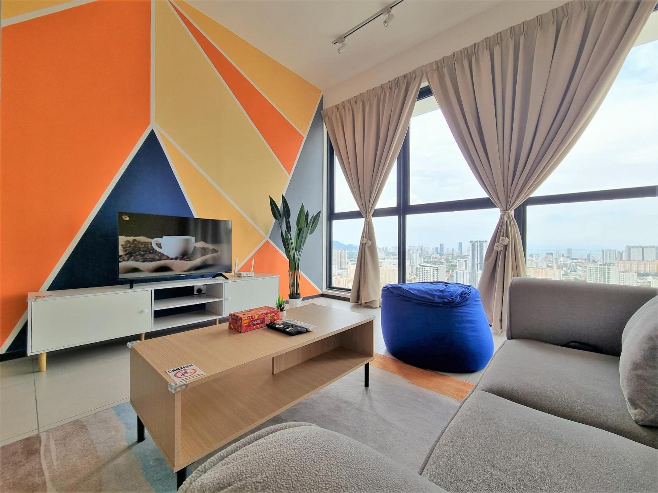 Cityscape Suite, 4 to 5 Pax at Urban Suites Georgetown by SuperStay photo 2