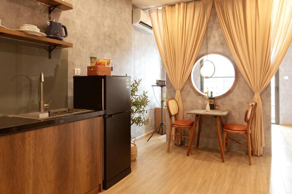 Vinhomes SmartCity - Zhomestay - Vintage Máy chiếu