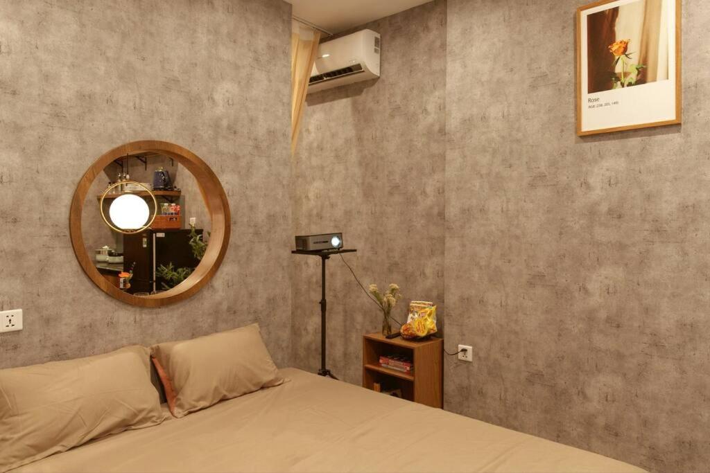 Vinhomes SmartCity - Zhomestay - Vintage Máy chiếu