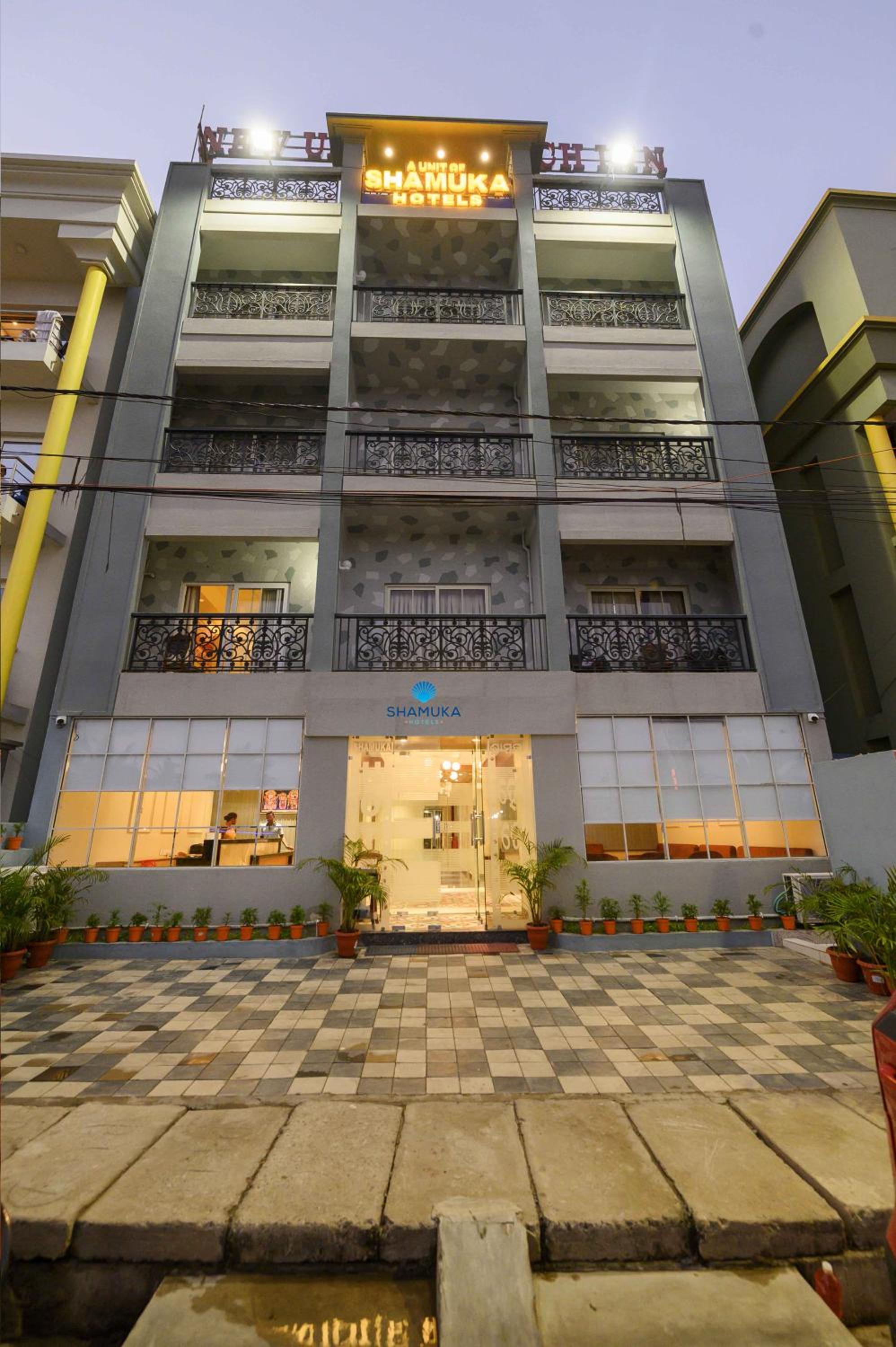 SHAMUKA HOTEL view 2