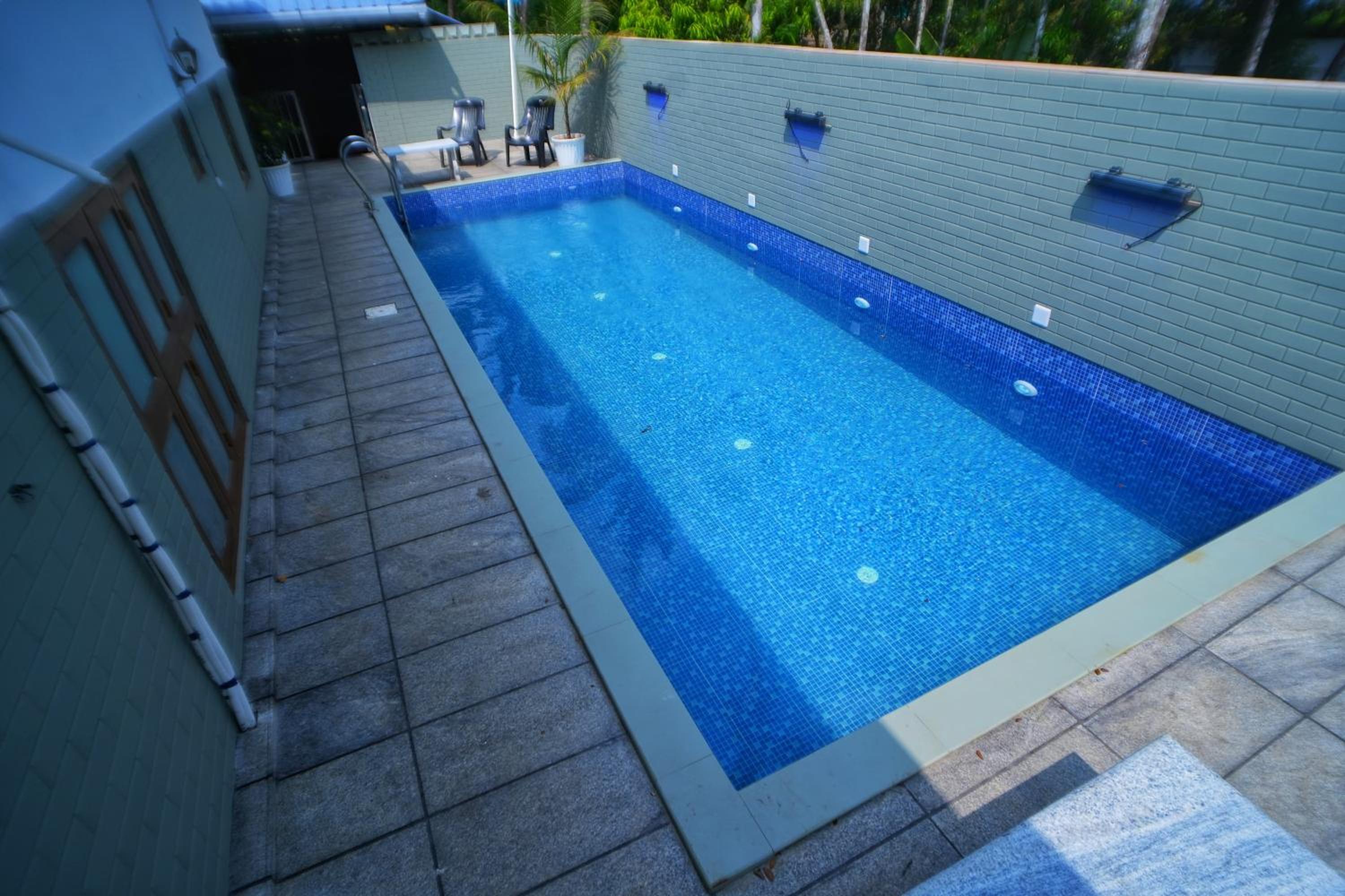Clive Ten Resorts Athirappilly,10 minutes drive from Athirappilly waterfall