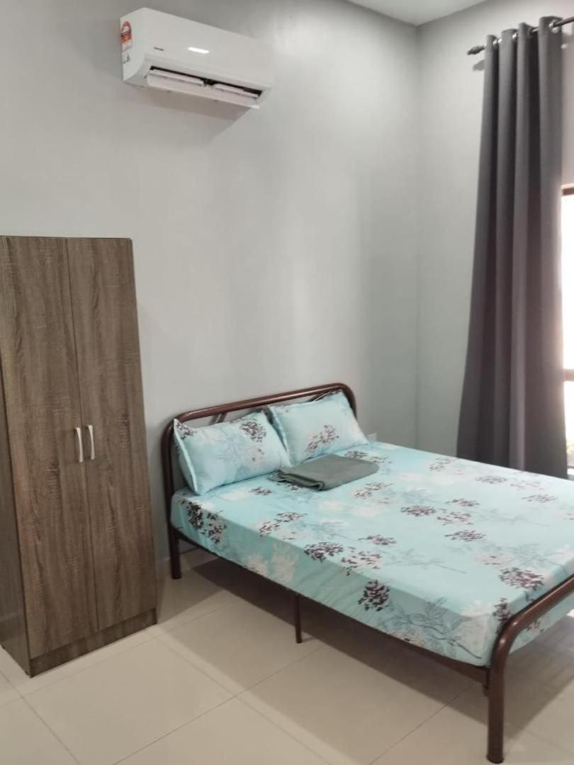 Mikaeel Homestay Beserah Kuantan photo 8