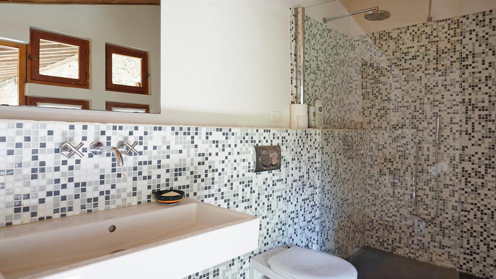 Villa Vecchia Fontana al mare - Tra Liguria e Toscana tra Viaregggio, Forte dei Marmi e Cinque Terre- Haus am Meer bei la Spezia