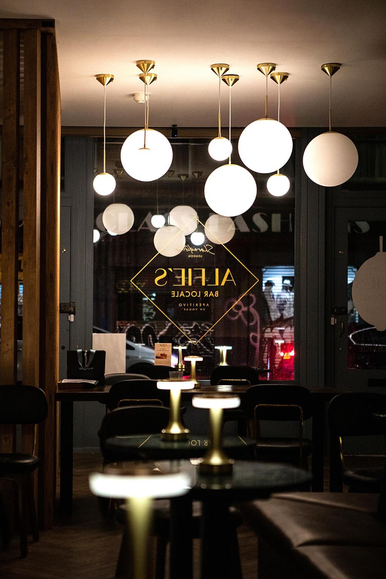 restaurant