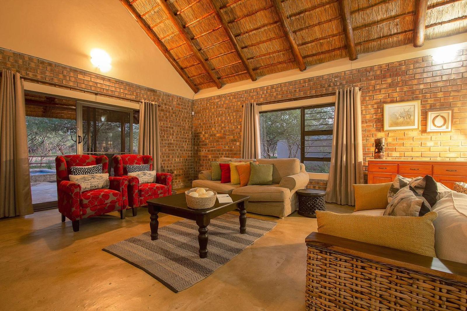 Sweet Thorn House MARLOTH PARK view 2