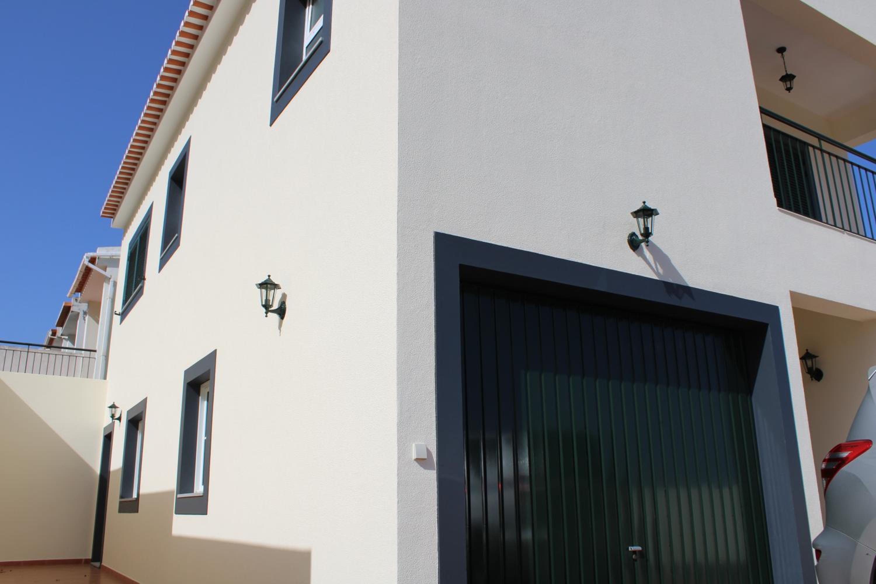 Moradia Bela House view 2