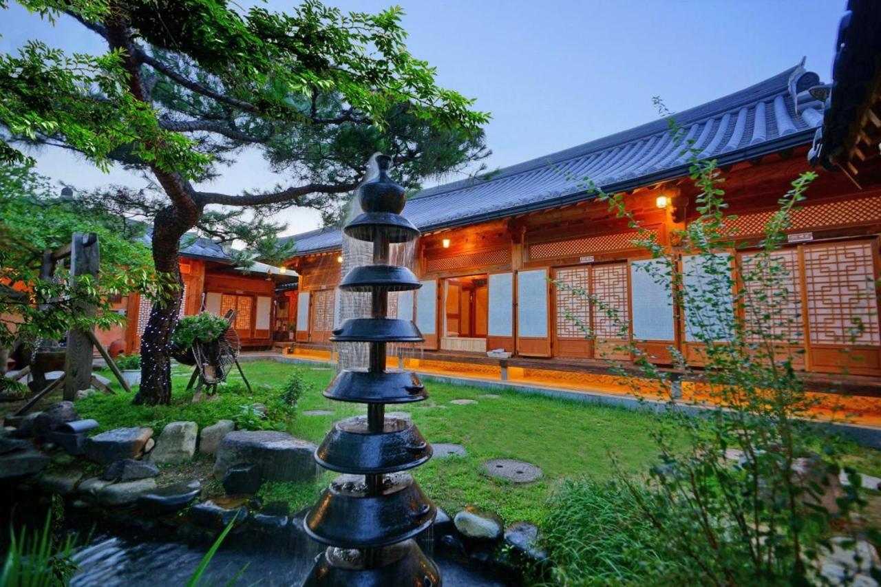 Hanok Gotaek Goeul