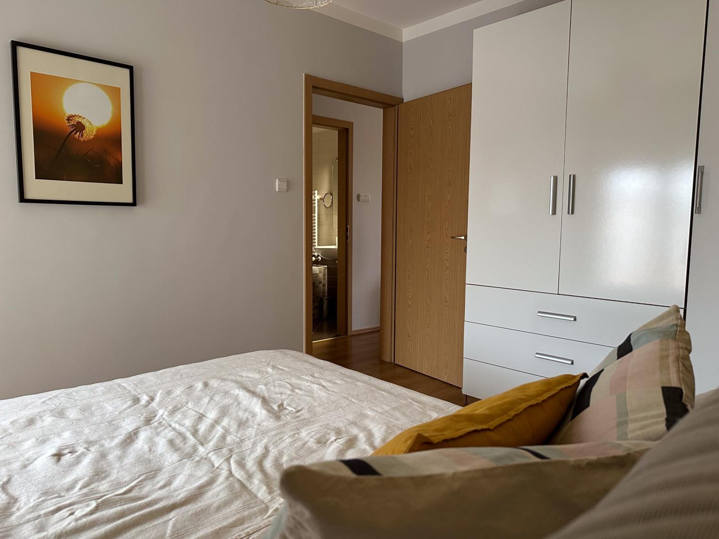 Cherry Abode Apartment with Terrace view 4