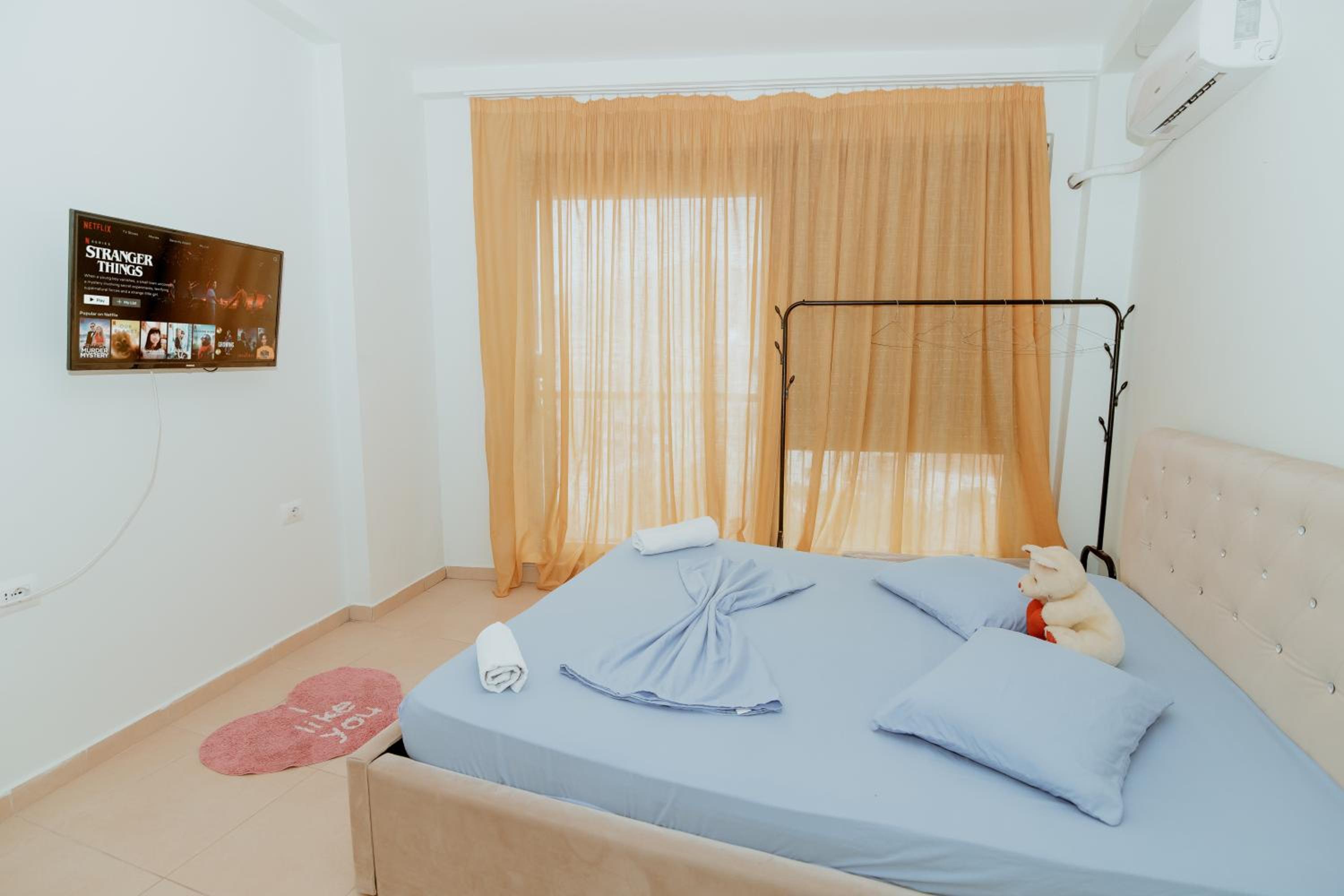 Pretty Smart Appartment