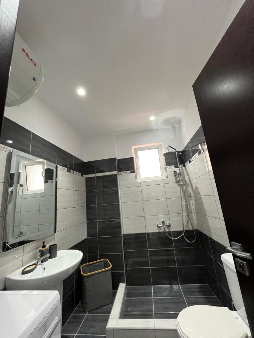Kasi Apartment
