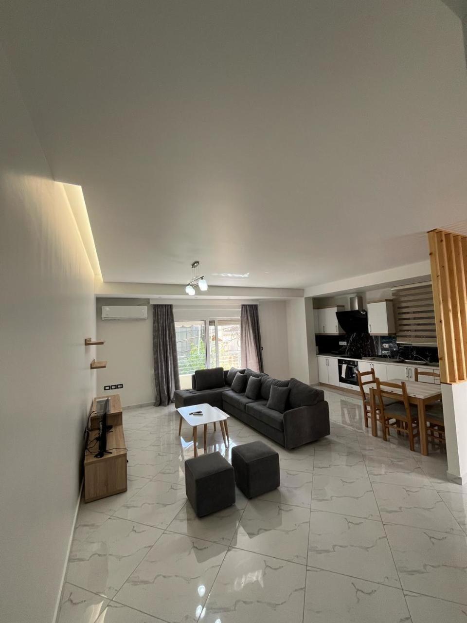 Kasi Apartment