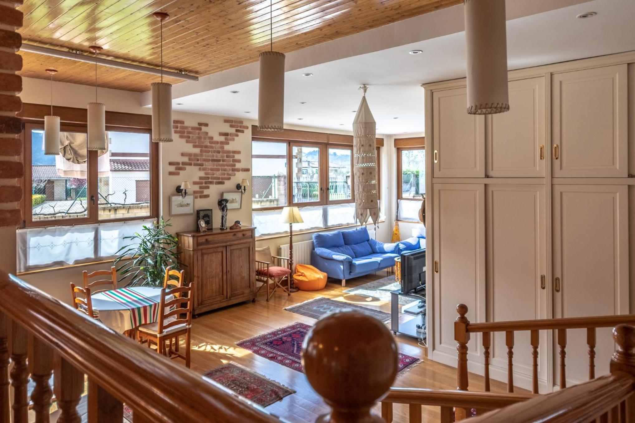 Ganburu apartment by People Rentals