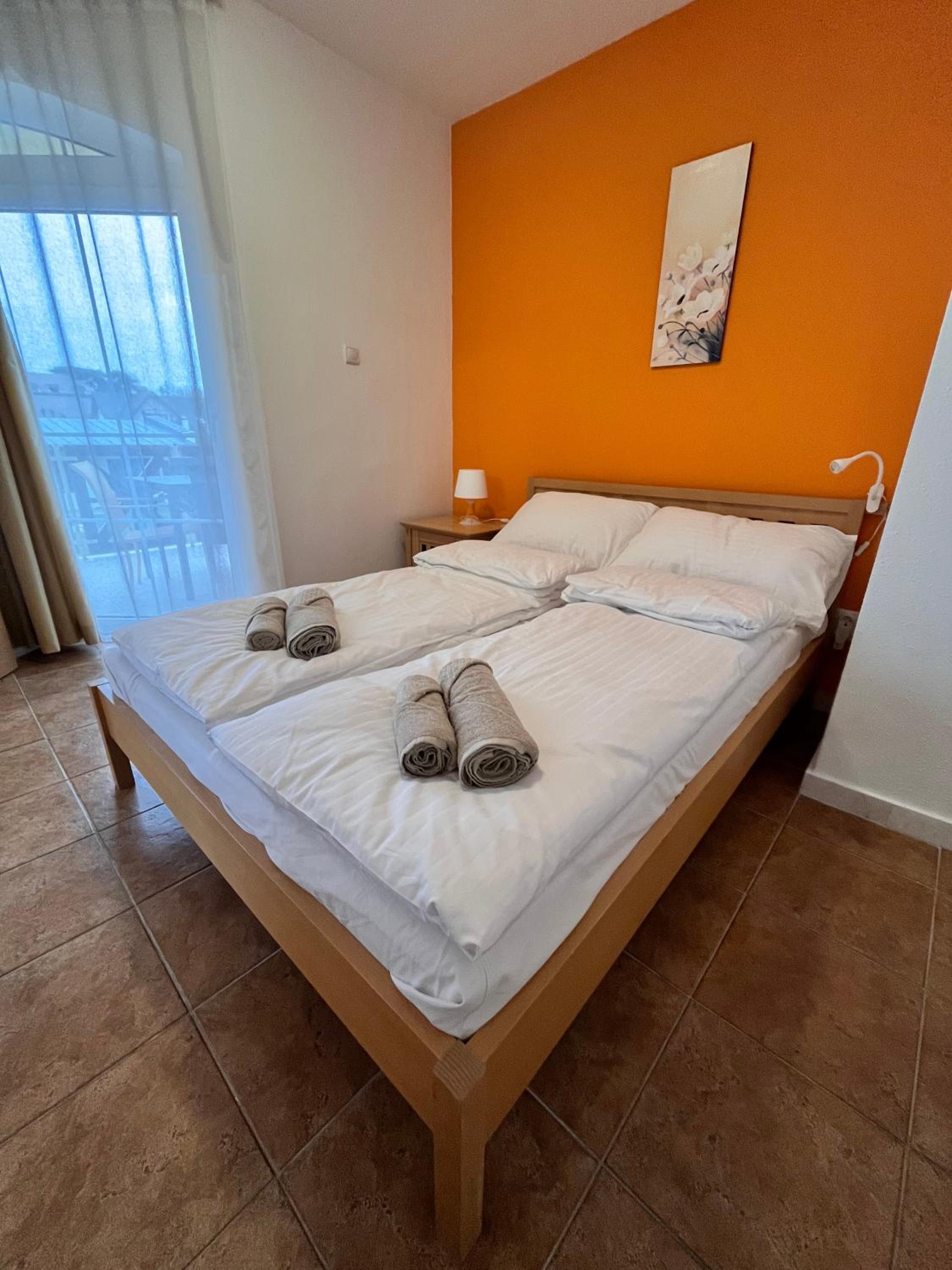 Károly Apartman