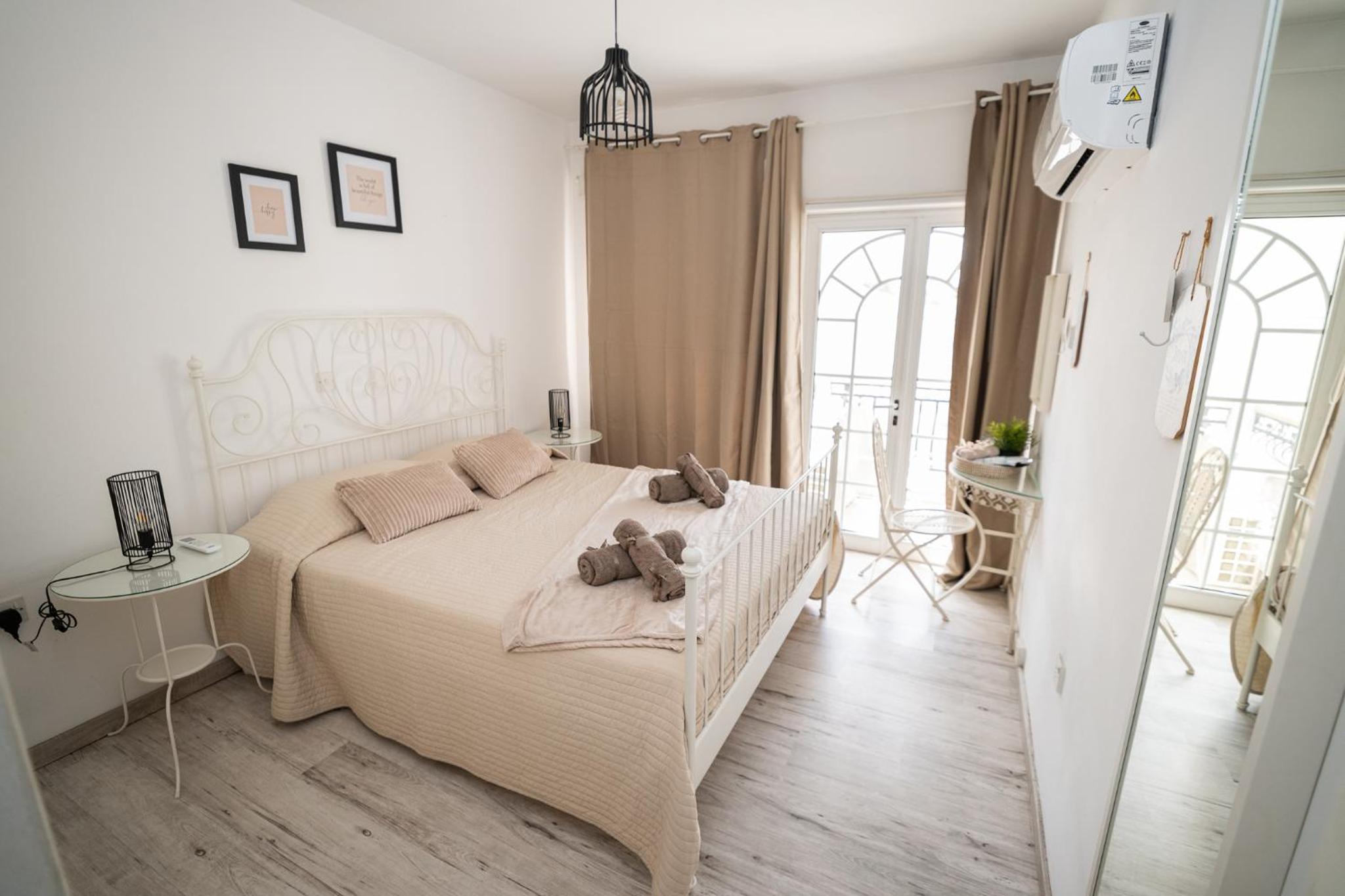 Quattro City Center Apartments