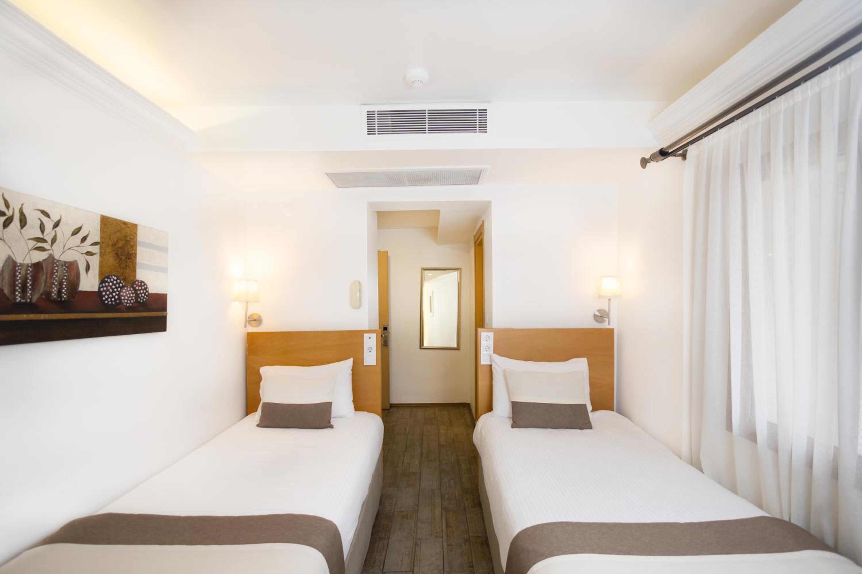 MB City Otel - Image 54